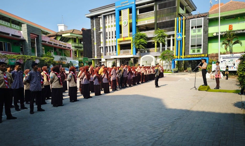 Polresta Sidoarjo Goes to School, Polisi Edukasi Pelajar soal Disiplin hingga Bahaya Narkoba