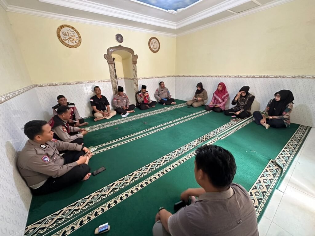 Polsek Krian Gelar Doa Bersama untuk Korban KM Virgo Transport 8