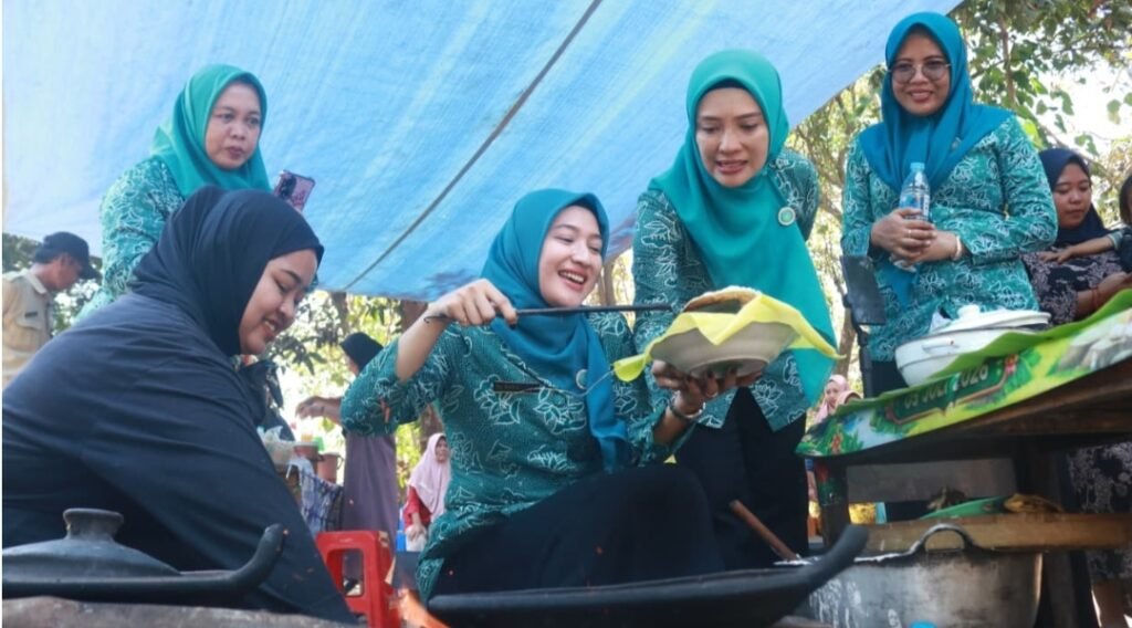 Ning Marisa Ajak Warga Dukung UMKM dan Lestarikan Serabi-Amsle Kotaanyar