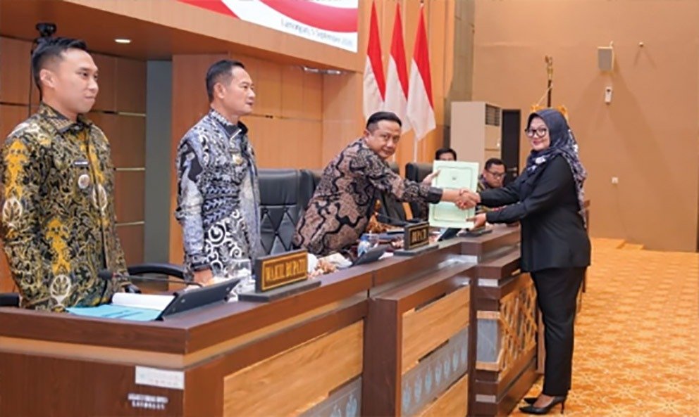 DPRD Lamongan Bahas Perubahan Perda Pajak dan Retribusi, Fraksi Soroti UMKM