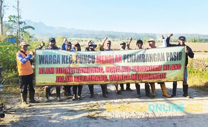 Warga Puncu Laporkan Rencana Kembalinya Aktivitas Tambang PT Epas ke Kejati Jatim