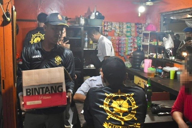 Operasi Warung Remang-Remang Digeber Satpol PP Surabaya